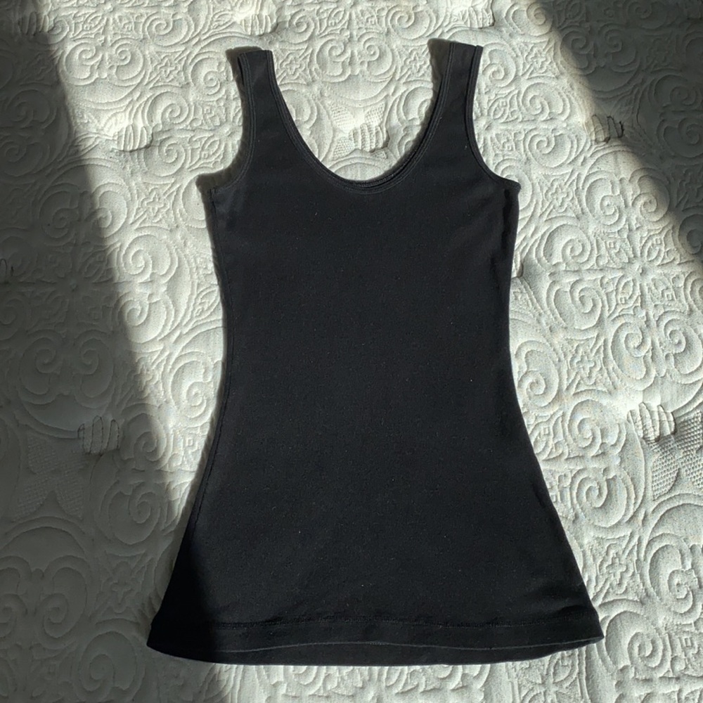 Express Tank Top - Picture 2 of 3